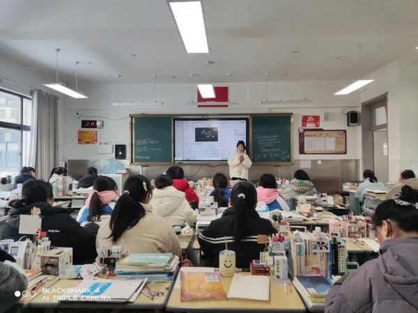 傳媒與設(shè)計(jì)藝術(shù)學(xué)院 廣告學(xué)專業(yè)2023級(jí)學(xué)生 徐文慧.jpg